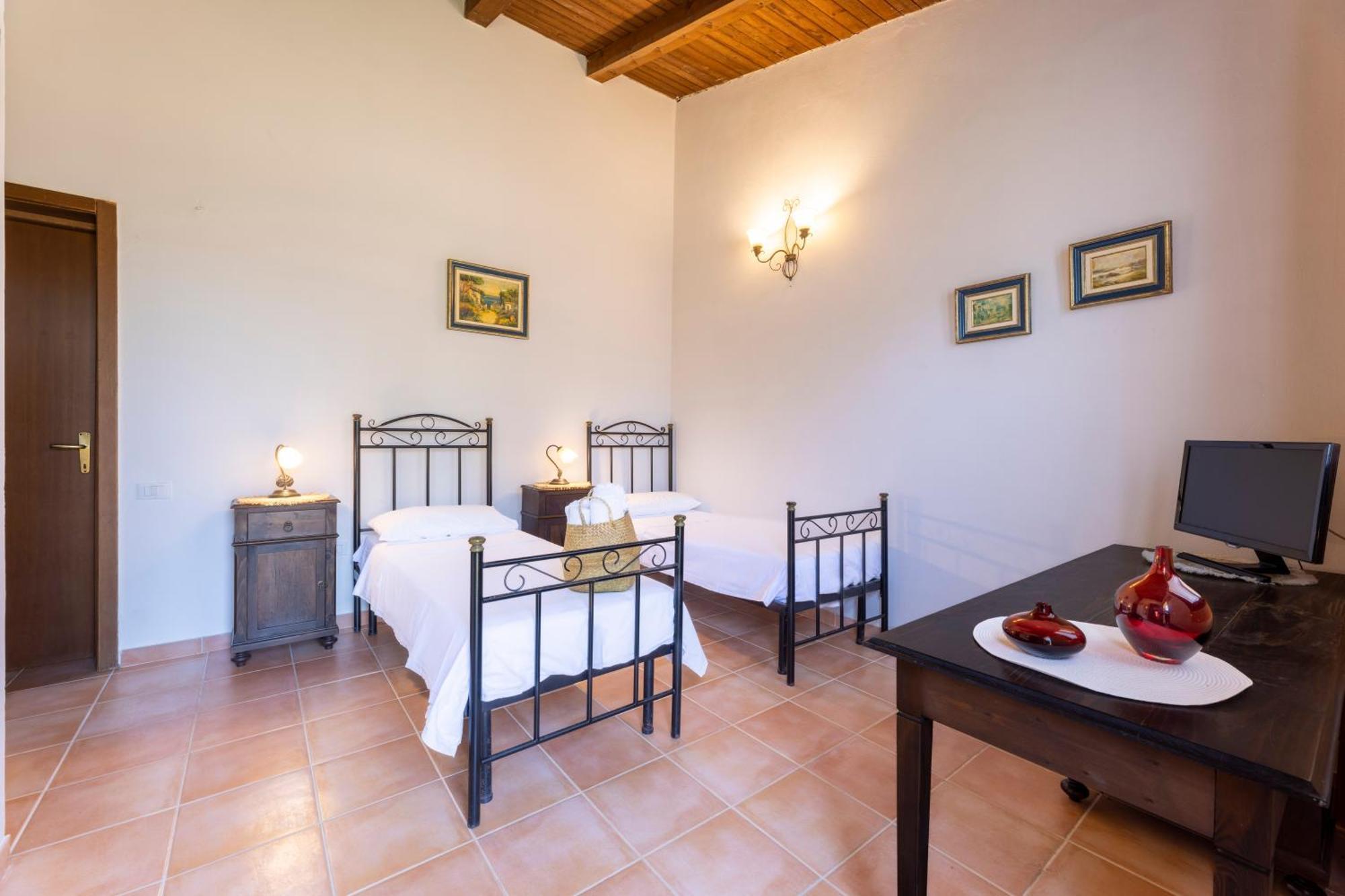 Tenuta Santicuti Acaya Exterior photo